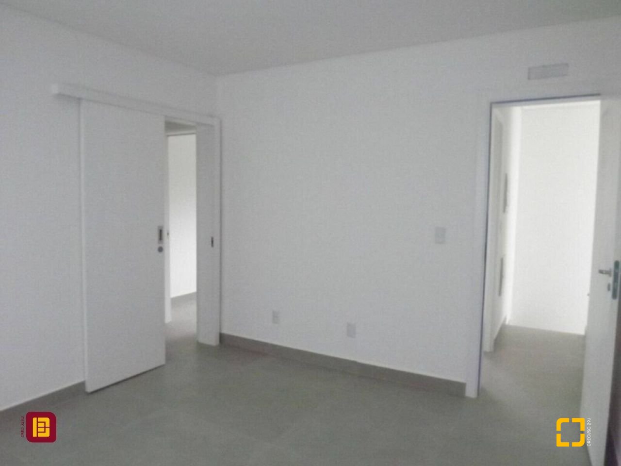Casa com 133m², 4 quartos (sendo 1 suíte), 1 garagem, no bairro Ribeirão da Ilha em Florianópolis