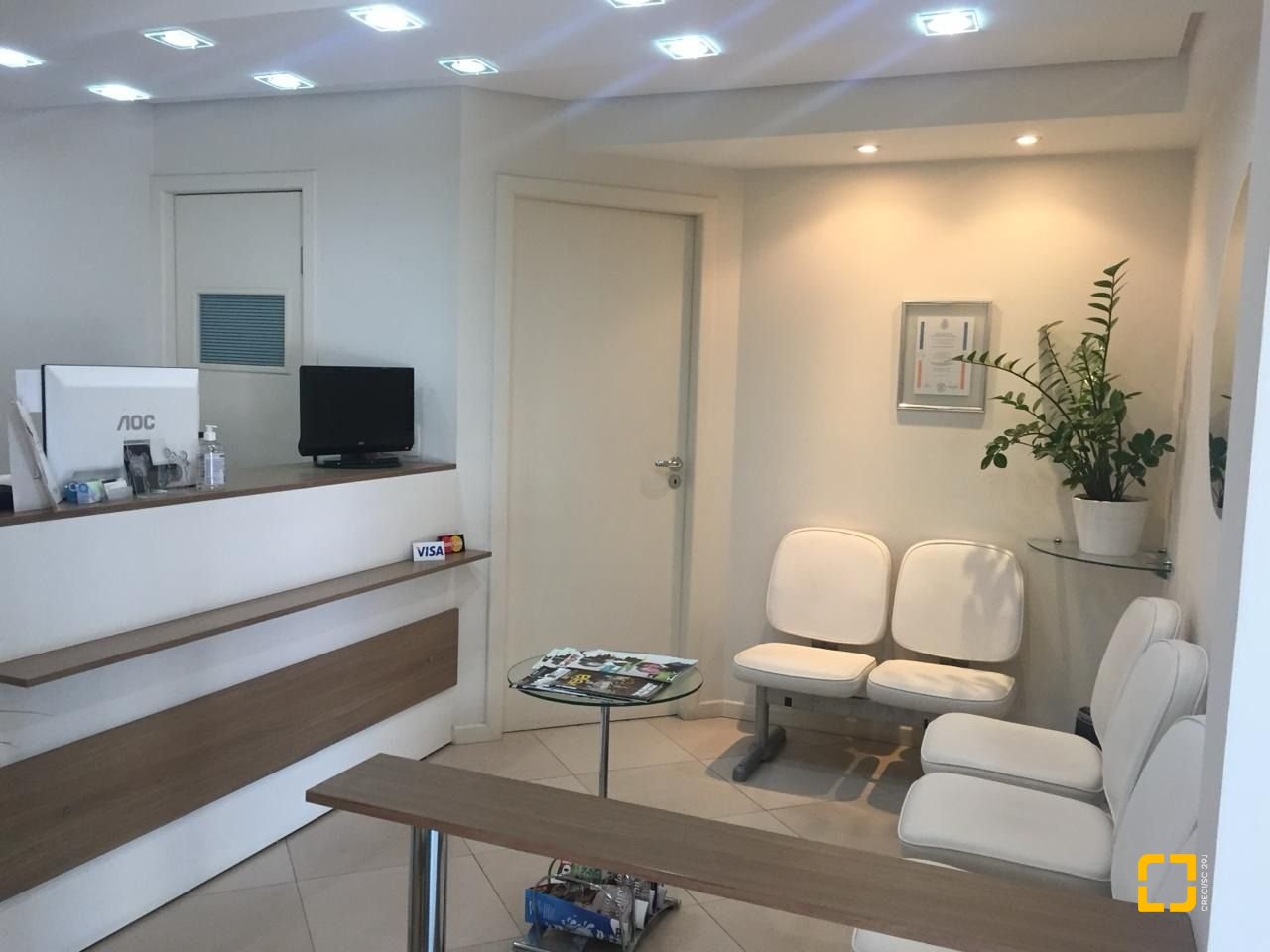 Loja com 86m², 1 garagem, no bairro Campinas em São José