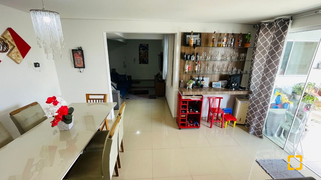 Cobertura com 180m², 5 quartos (sendo 2 suítes), 2 garagens, no bairro Ingleses em Florianópolis