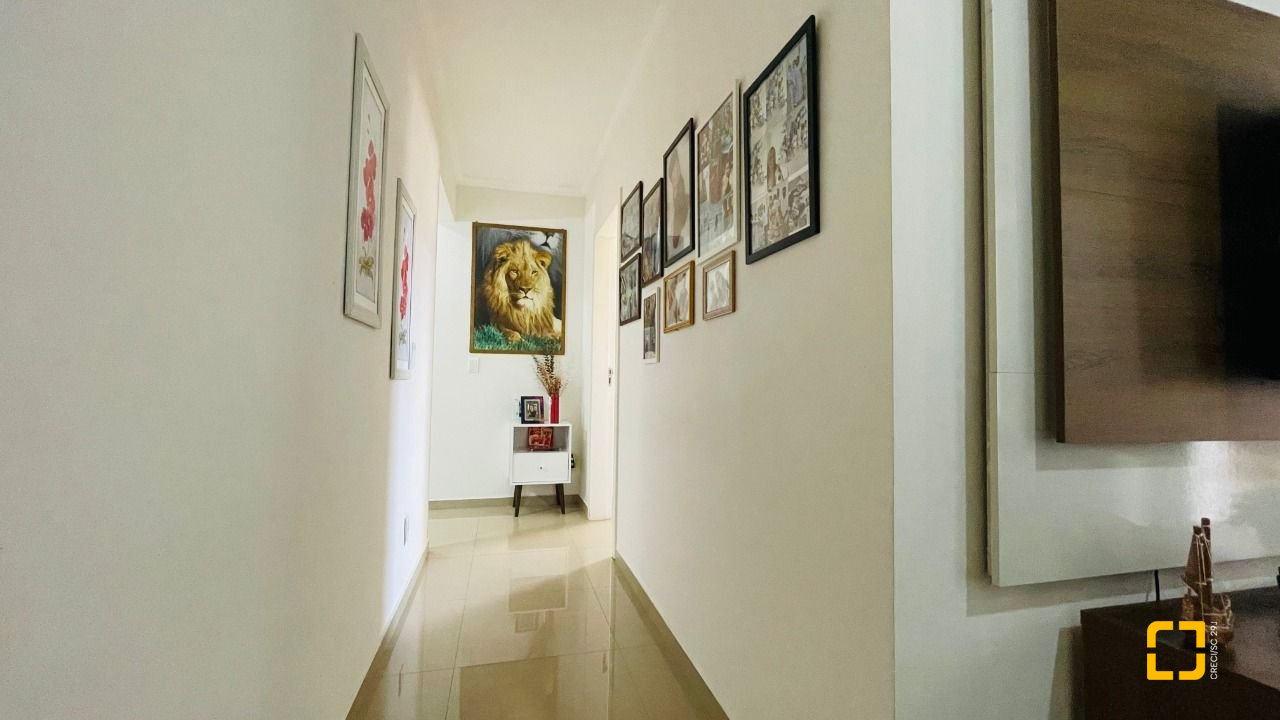 Cobertura com 180m², 5 quartos (sendo 2 suítes), 2 garagens, no bairro Ingleses em Florianópolis