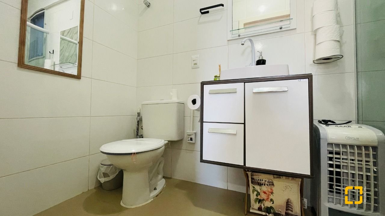 Cobertura com 180m², 5 quartos (sendo 2 suítes), 2 garagens, no bairro Ingleses em Florianópolis