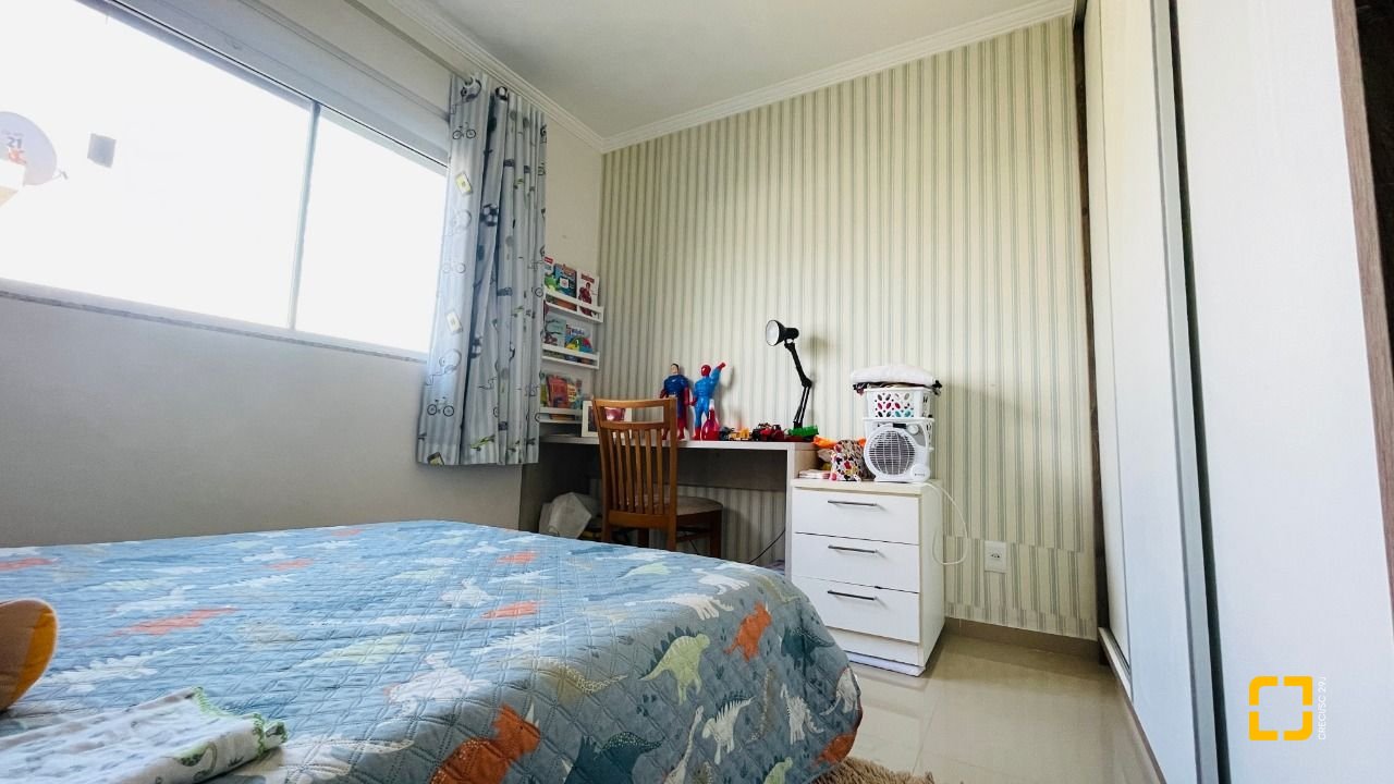 Cobertura com 180m², 5 quartos (sendo 2 suítes), 2 garagens, no bairro Ingleses em Florianópolis