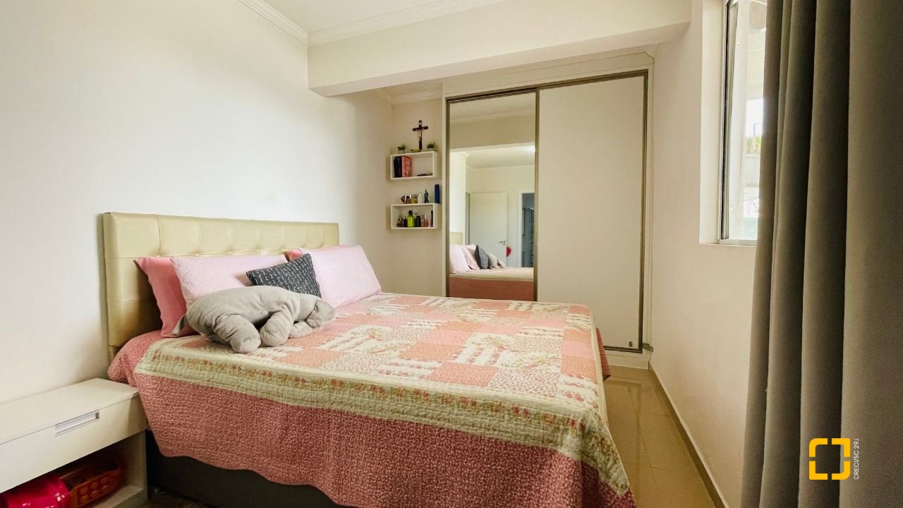 Cobertura com 180m², 5 quartos (sendo 2 suítes), 2 garagens, no bairro Ingleses em Florianópolis