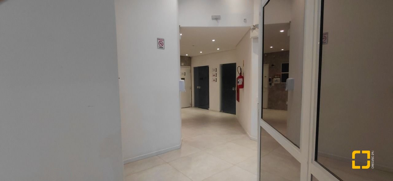 Sala com 47m², no bairro Centro em Florianópolis