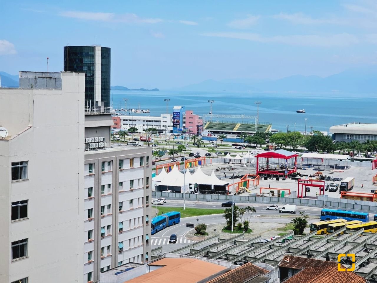 Sala com 47m², no bairro Centro em Florianópolis