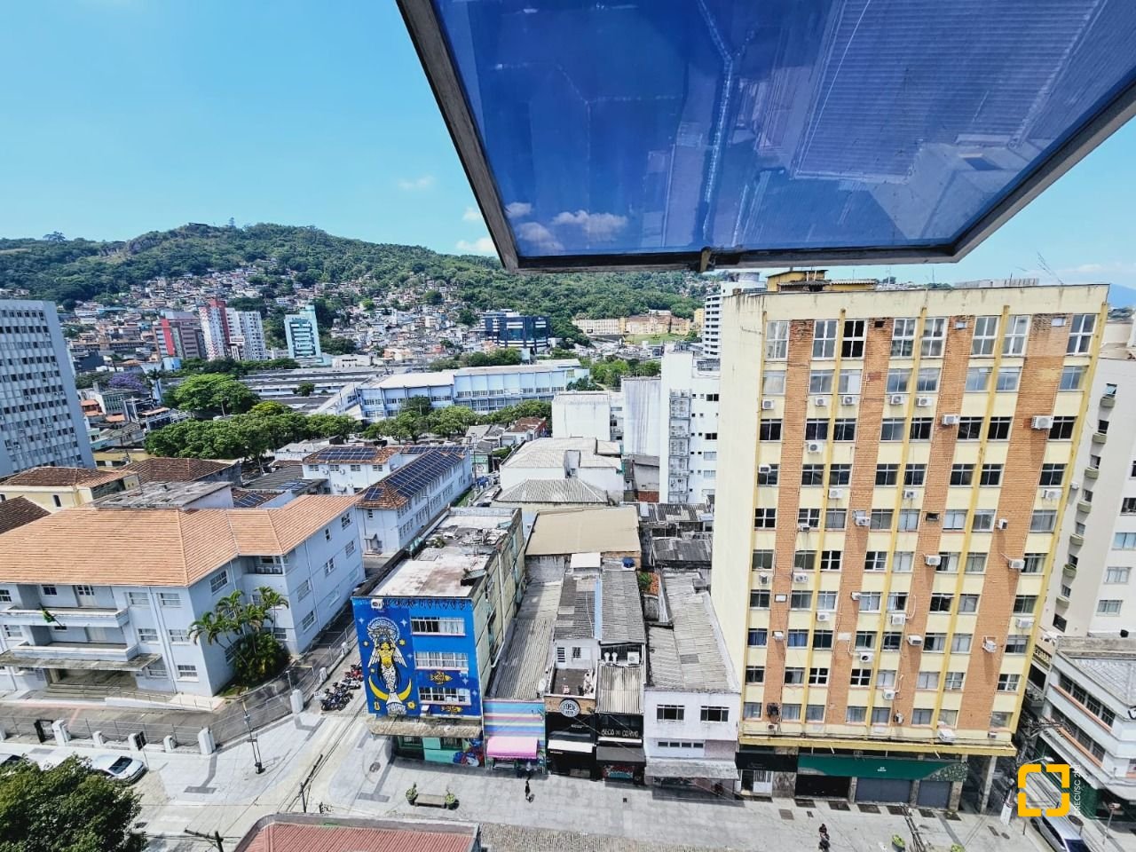 Sala com 47m², no bairro Centro em Florianópolis