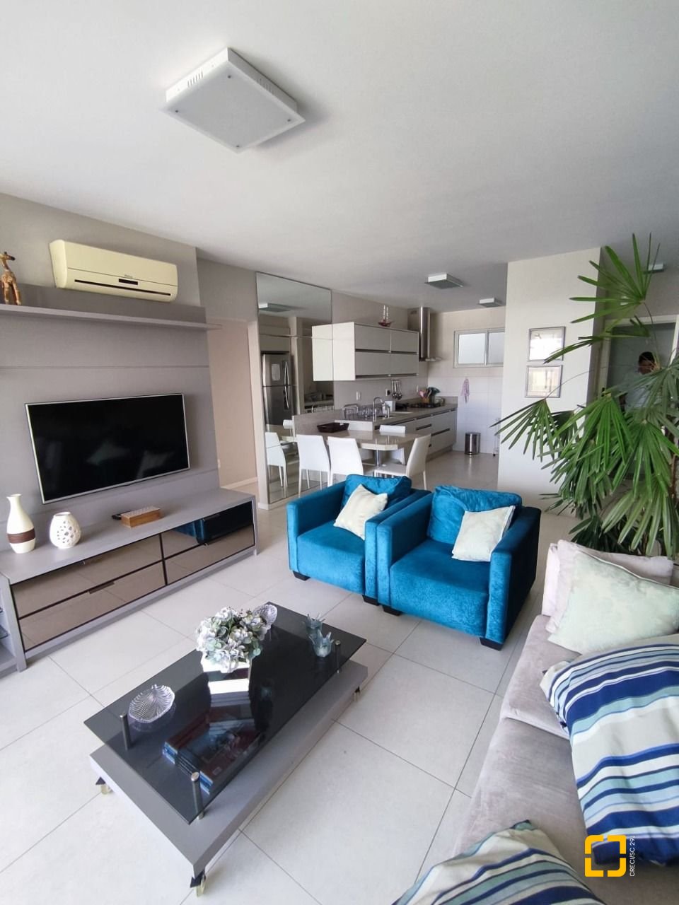 Apartamento com 95m², 4 quartos (sendo 1 suíte), 2 garagens, no bairro Ingleses em Florianópolis