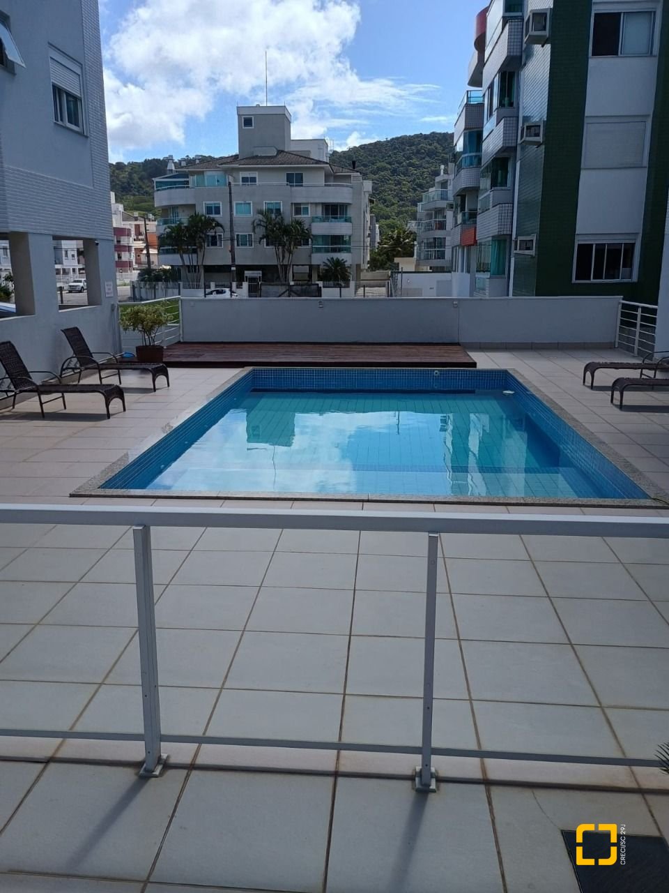 Apartamento com 95m², 4 quartos (sendo 1 suíte), 2 garagens, no bairro Ingleses em Florianópolis