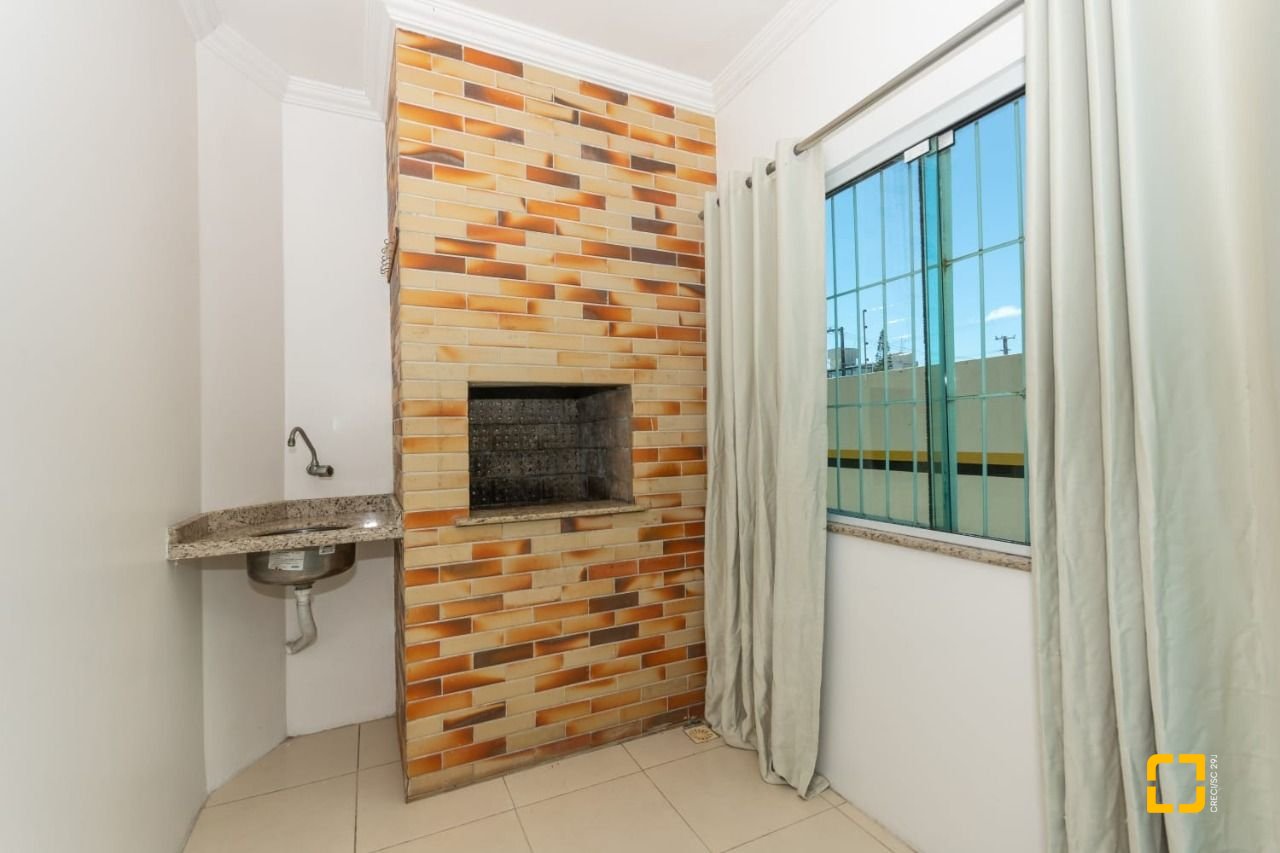 Apartamento com 67m², 2 quartos, 1 garagem, no bairro Ingleses em Florianópolis