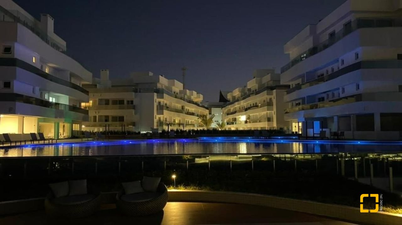 Apartamento com 180m², 3 quartos (sendo 3 suítes), 3 garagens, no bairro Ingleses em Florianópolis