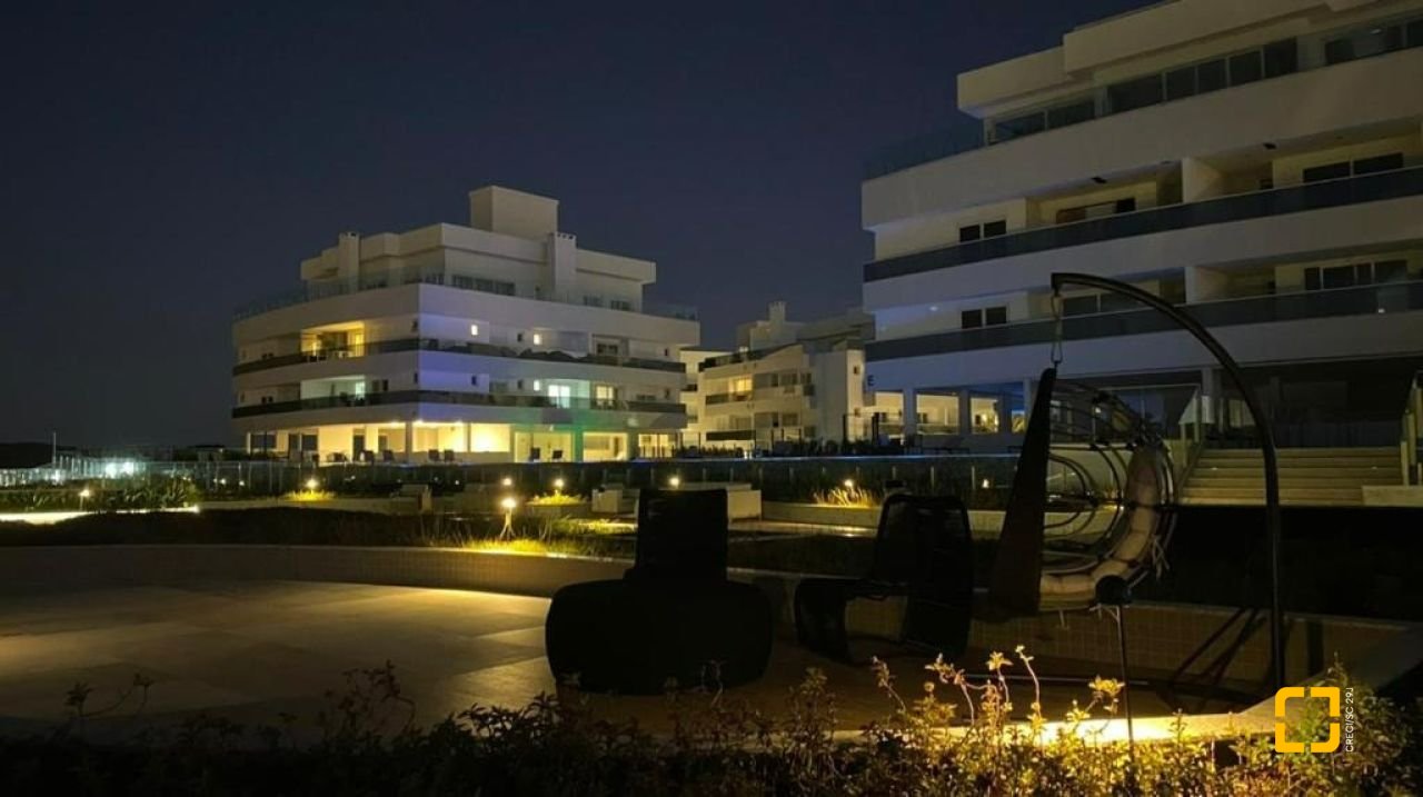 Apartamento com 180m², 3 quartos (sendo 3 suítes), 3 garagens, no bairro Ingleses em Florianópolis