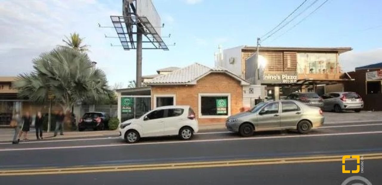 Terreno com 358m², no bairro Coqueiros em Florianópolis