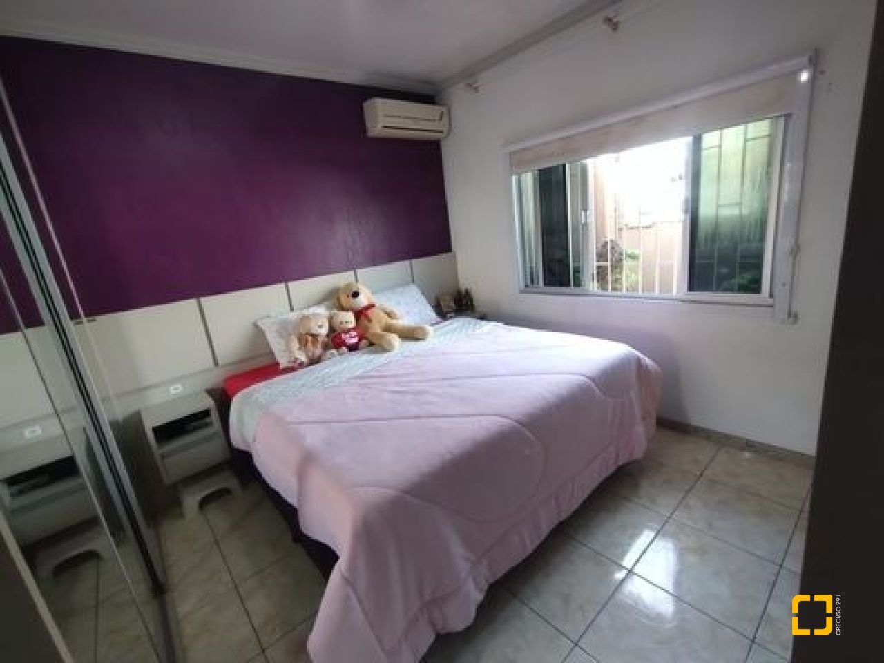 Casa com 100m², 3 quartos (sendo 1 suíte), 3 garagens, no bairro Forquilhas em São José