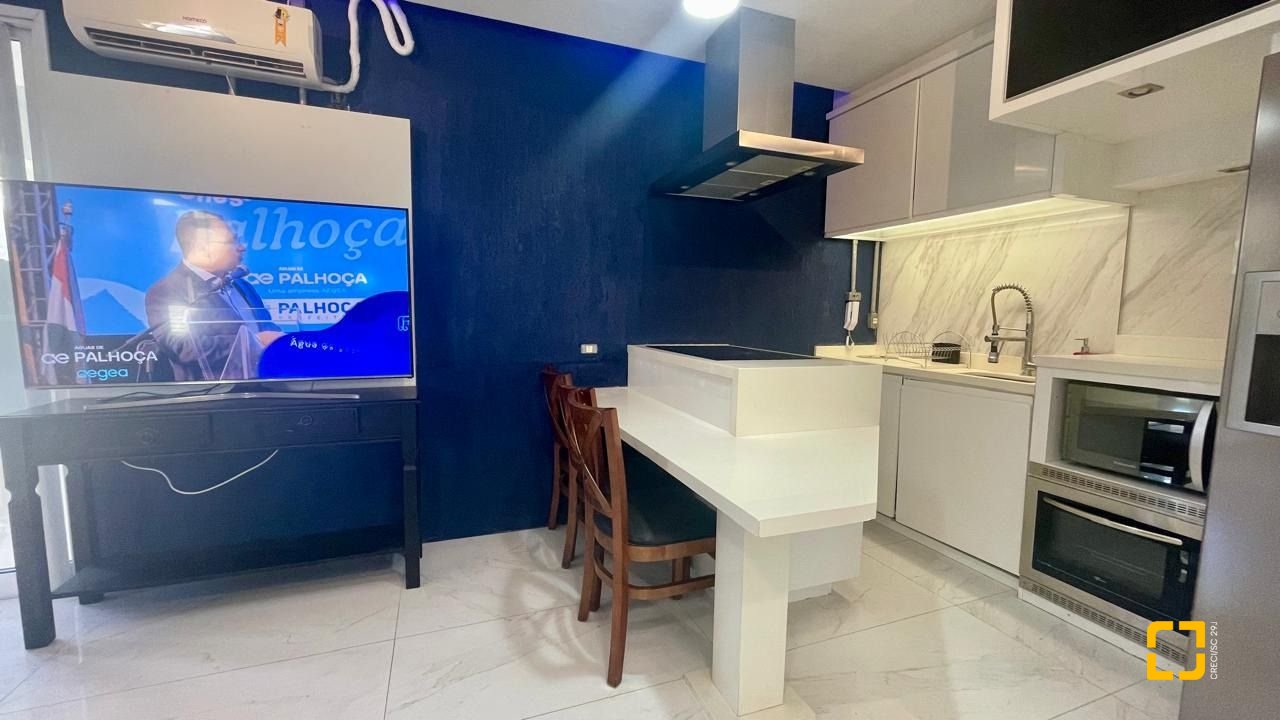 Cobertura com 63m², 3 quartos (sendo 1 suíte), 2 garagens, no bairro Jurerê Internacional em Florianópolis