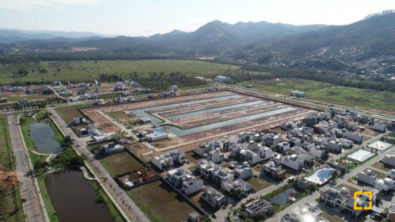 Terreno com 150m², no bairro Deltaville em Biguaçu