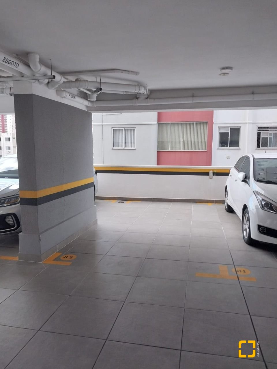 Apartamento com 68m², 3 quartos (sendo 1 suíte), 1 garagem, no bairro Kobrasol em São José