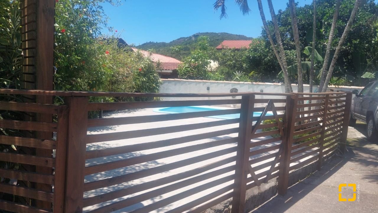 Casa com 530m², 5 quartos, 8 garagens, no bairro Lagoa da Conceição em Florianópolis