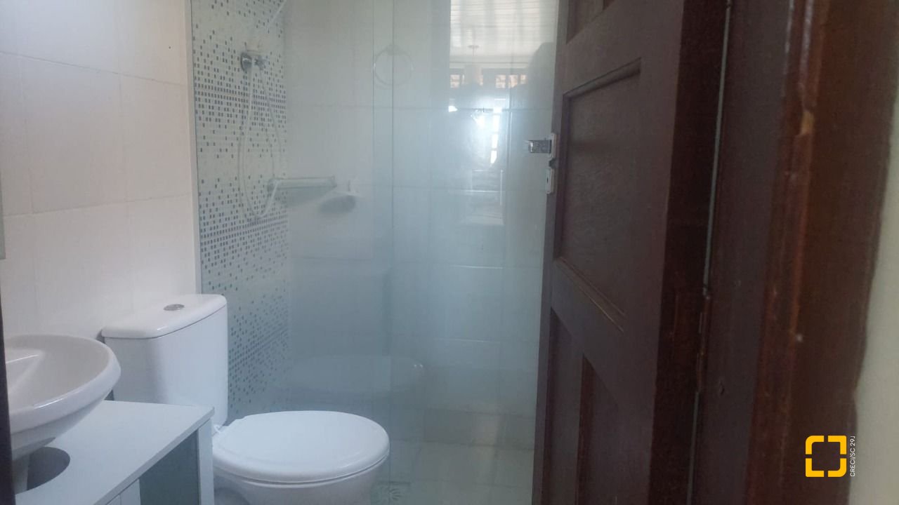 Casa com 530m², 5 quartos, 8 garagens, no bairro Lagoa da Conceição em Florianópolis