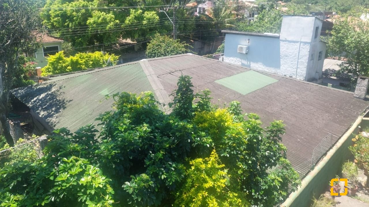 Casa com 530m², 5 quartos, 8 garagens, no bairro Lagoa da Conceição em Florianópolis