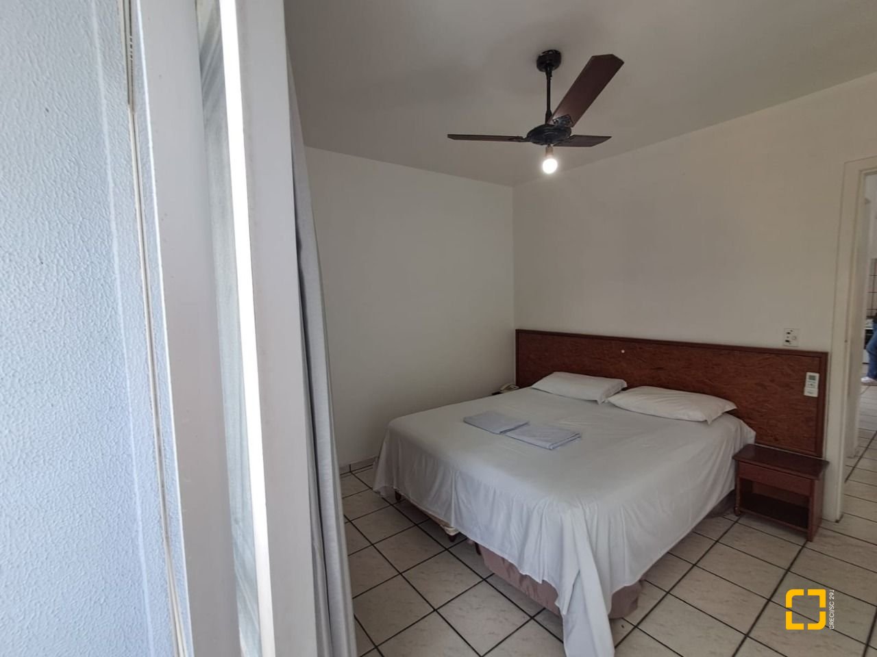 Prédio com 1539m², 21 garagens, no bairro Canasvieiras em Florianópolis