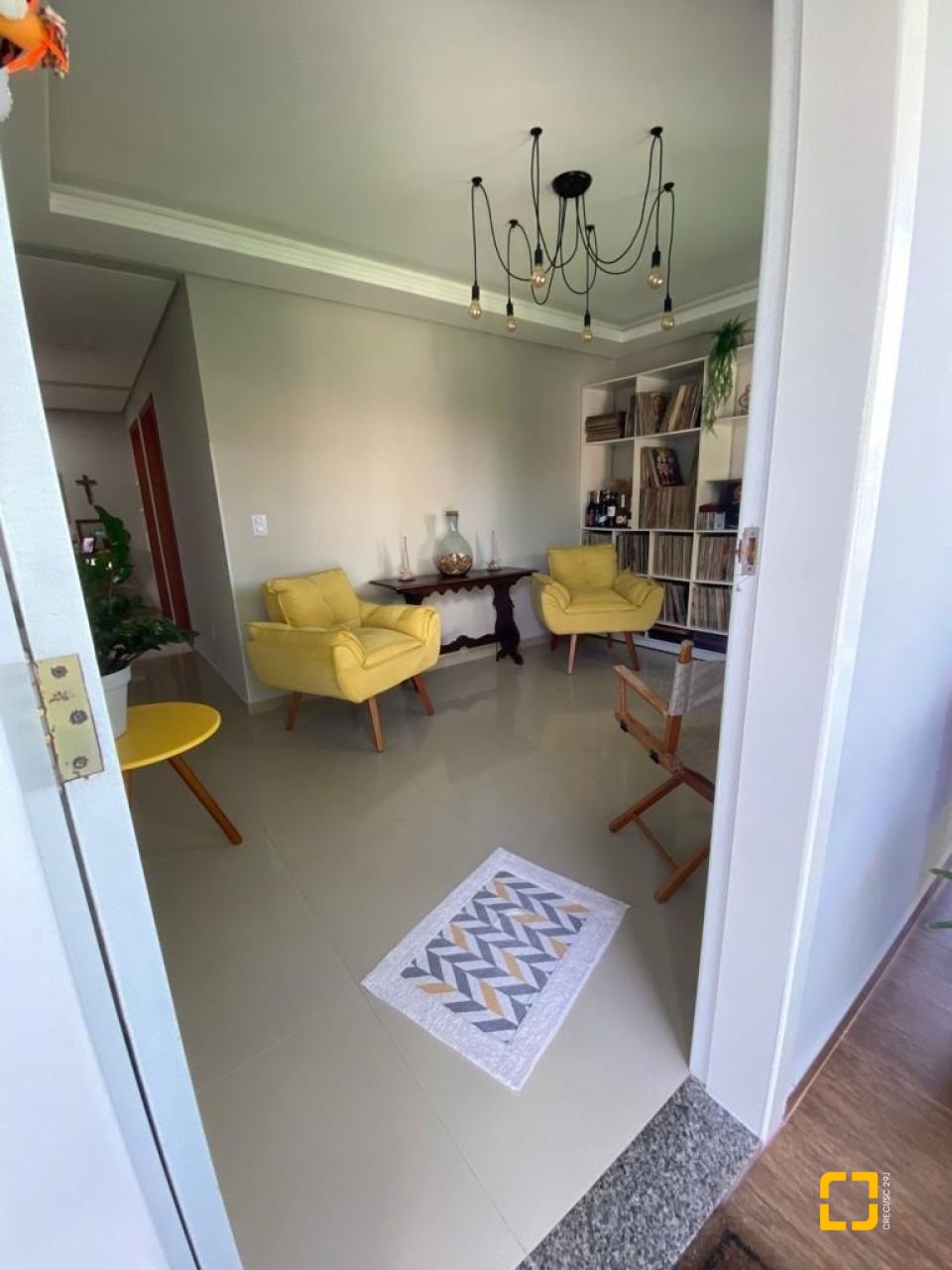 Casa com 360m², 7 quartos (sendo 3 suítes), 2 garagens, no bairro Ingleses em Florianópolis