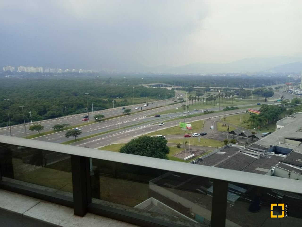 Apartamento com 113m², 6 quartos (sendo 3 suítes), 3 garagens, no bairro Beiramar em Florianópolis