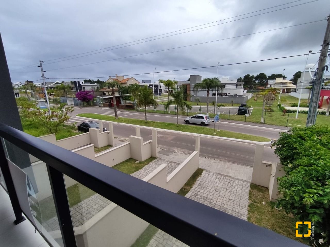 Casa com 88m², 4 quartos (sendo 2 suítes), 2 garagens, no bairro Rio Vermelho em Florianópolis