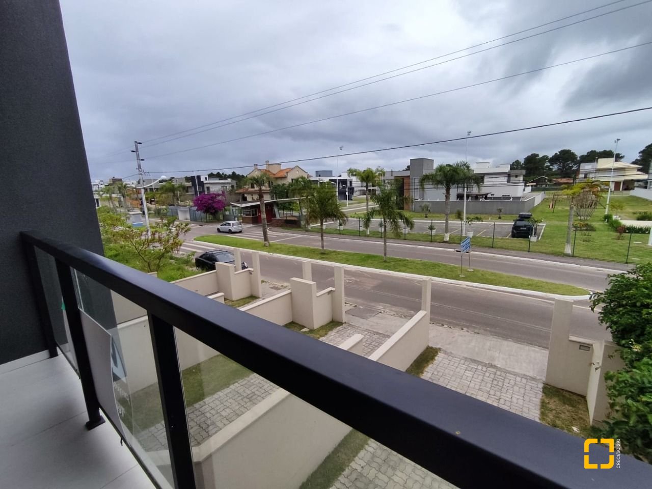 Casa com 88m², 4 quartos (sendo 2 suítes), 2 garagens, no bairro Rio Vermelho em Florianópolis