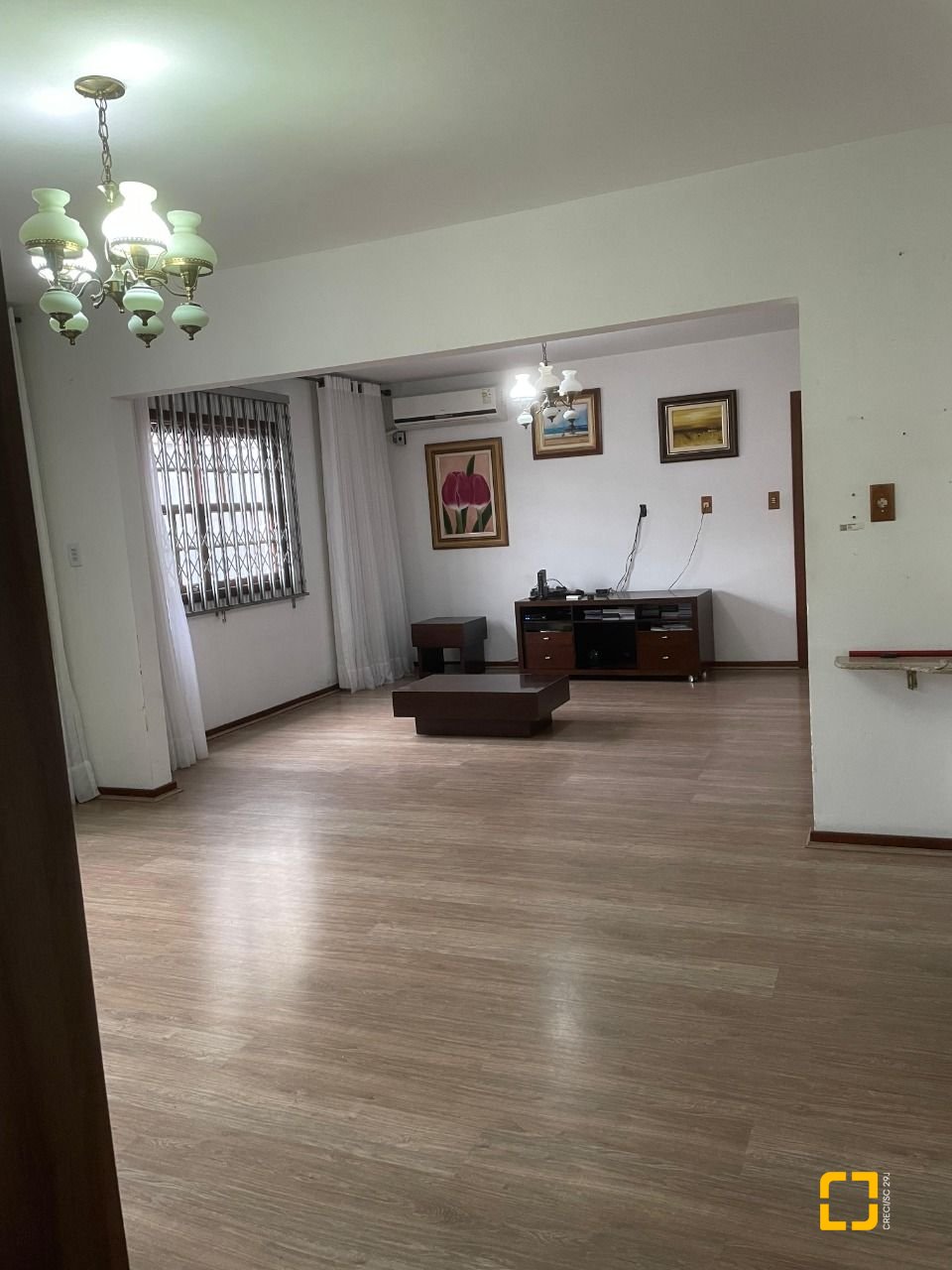 Casa com 219m², 2 quartos, 1 garagem, no bairro Capoeiras em Florianópolis