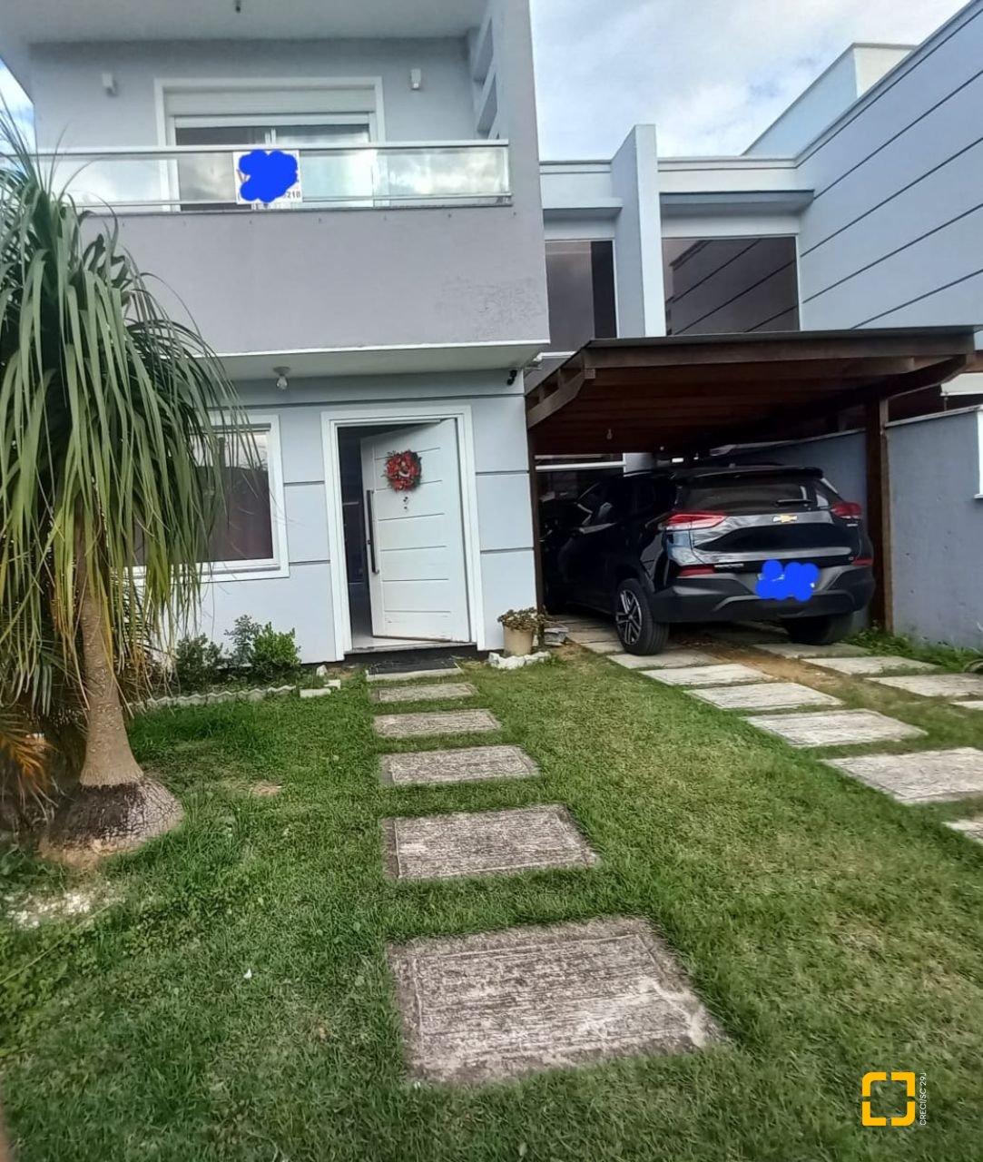 Casa com 158m², 6 quartos (sendo 3 suítes), 2 garagens, no bairro Rio Vermelho em Florianópolis