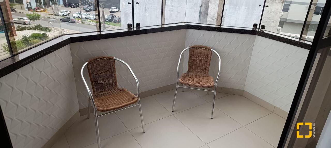 Apartamento com 128m², 4 quartos (sendo 1 suíte), 1 garagem, no bairro Estreito em Florianópolis