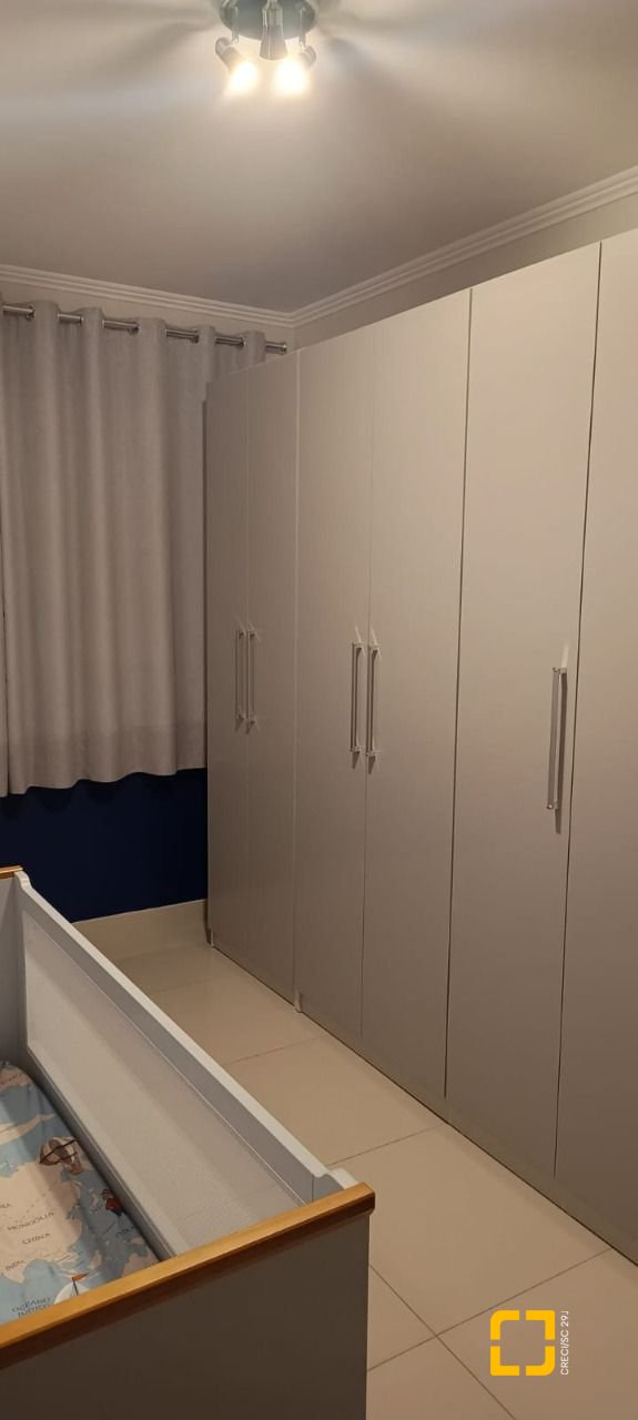 Apartamento com 128m², 4 quartos (sendo 1 suíte), 1 garagem, no bairro Estreito em Florianópolis