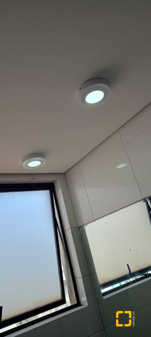 Apartamento com 128m², 4 quartos (sendo 1 suíte), 1 garagem, no bairro Estreito em Florianópolis