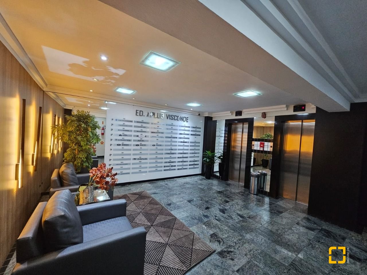 Sala com 37m², no bairro Centro em Florianópolis