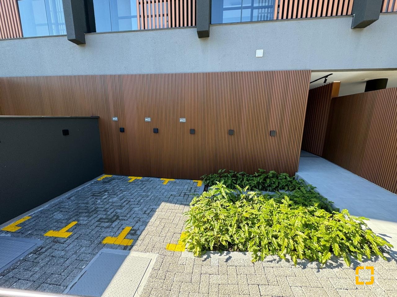 Loft com 44m², 1 quarto (sendo 1 suíte), 1 garagem, no bairro Novo Campeche em Florianópolis
