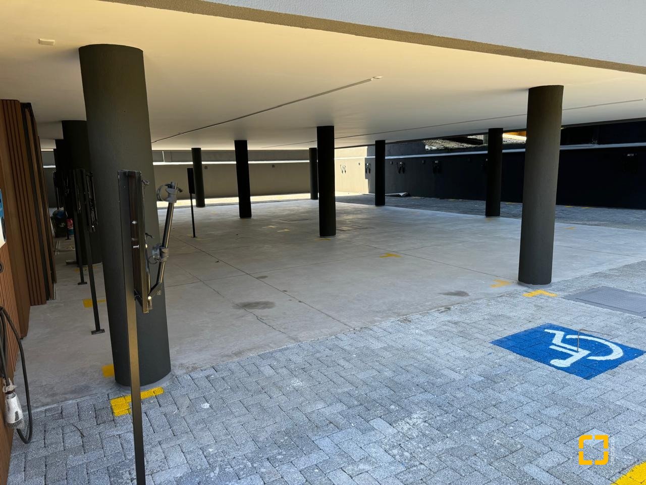 Loft com 44m², 1 quarto (sendo 1 suíte), 1 garagem, no bairro Novo Campeche em Florianópolis