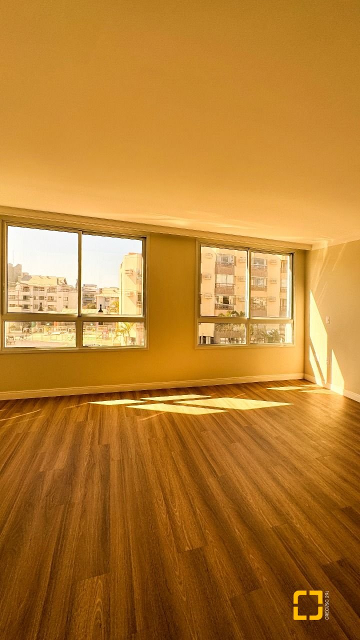 Apartamento com 149m², 6 quartos (sendo 3 suítes), 1 garagem, no bairro Ingleses em Florianópolis