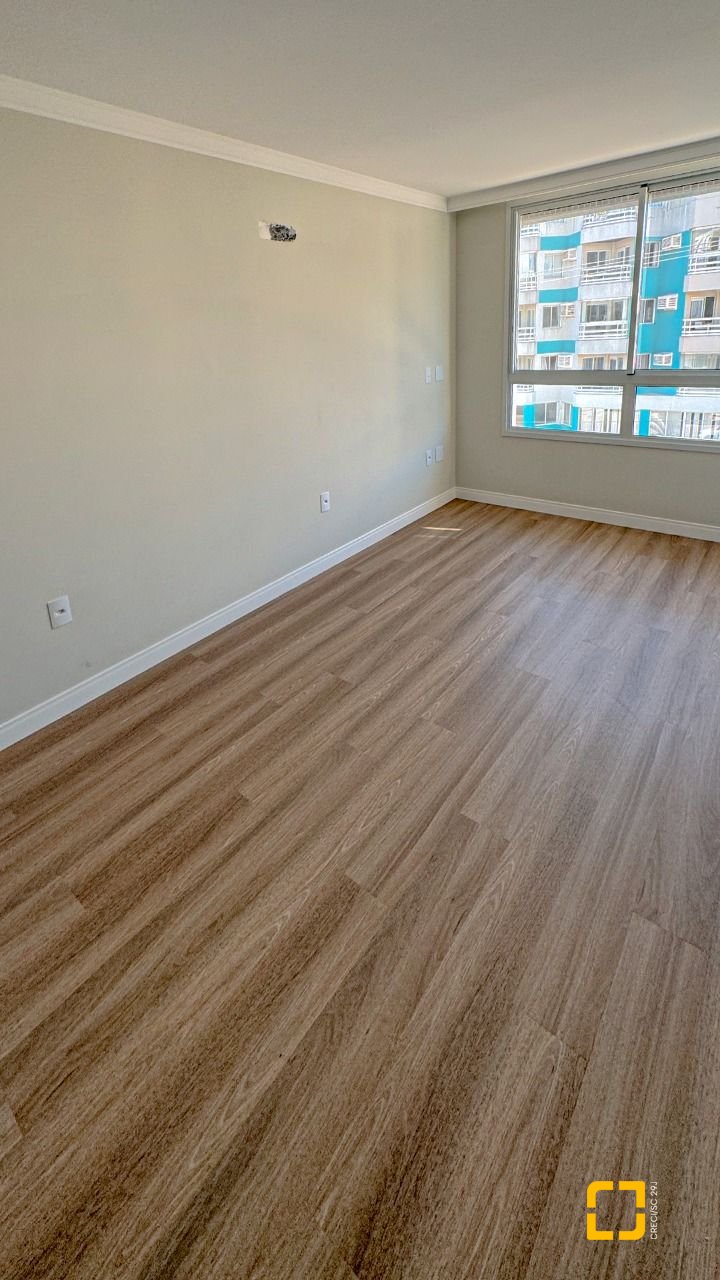 Apartamento com 149m², 6 quartos (sendo 3 suítes), 1 garagem, no bairro Ingleses em Florianópolis