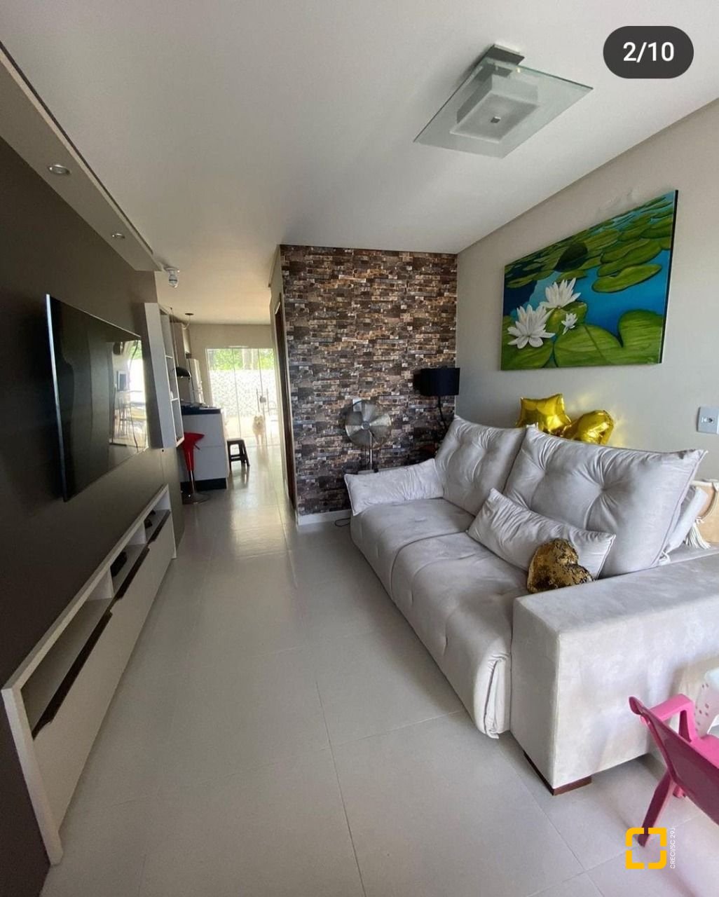 Casa com 120m², 4 quartos (sendo 2 suítes), 2 garagens, no bairro Rio Vermelho em Florianópolis