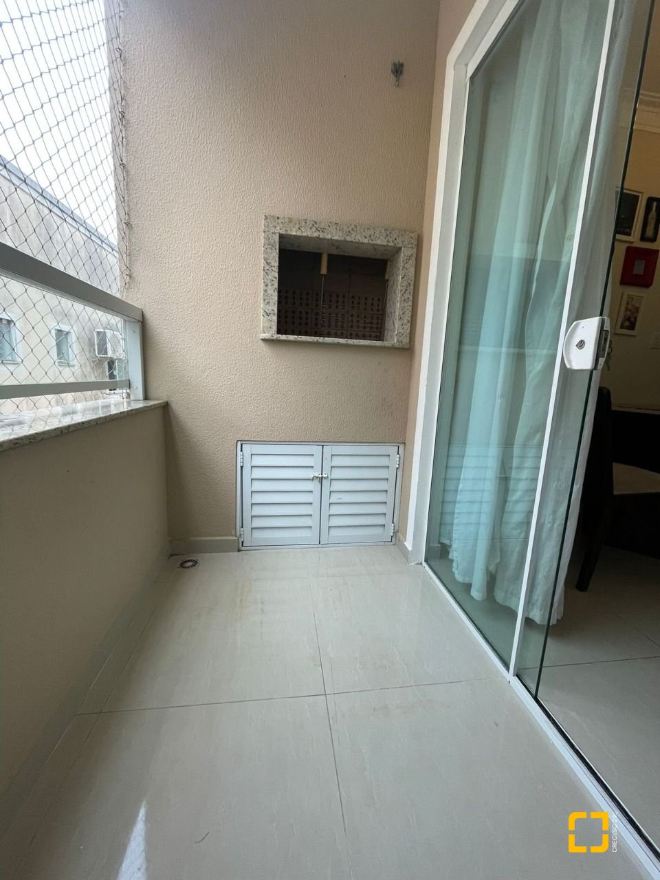 Apartamento com 76m², 4 quartos (sendo 1 suíte), 1 garagem, no bairro Ingleses em Florianópolis