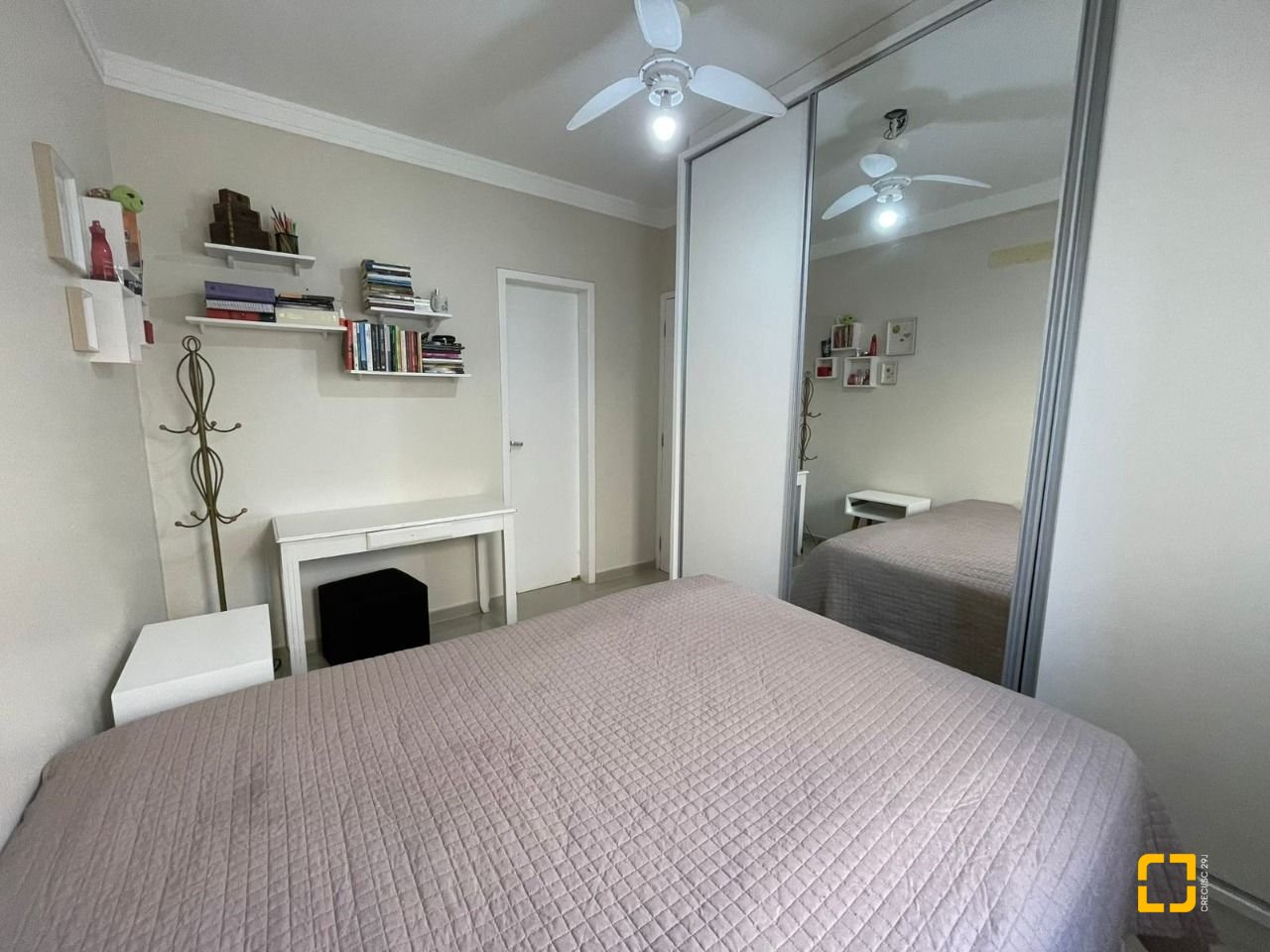 Apartamento com 76m², 4 quartos (sendo 1 suíte), 1 garagem, no bairro Ingleses em Florianópolis