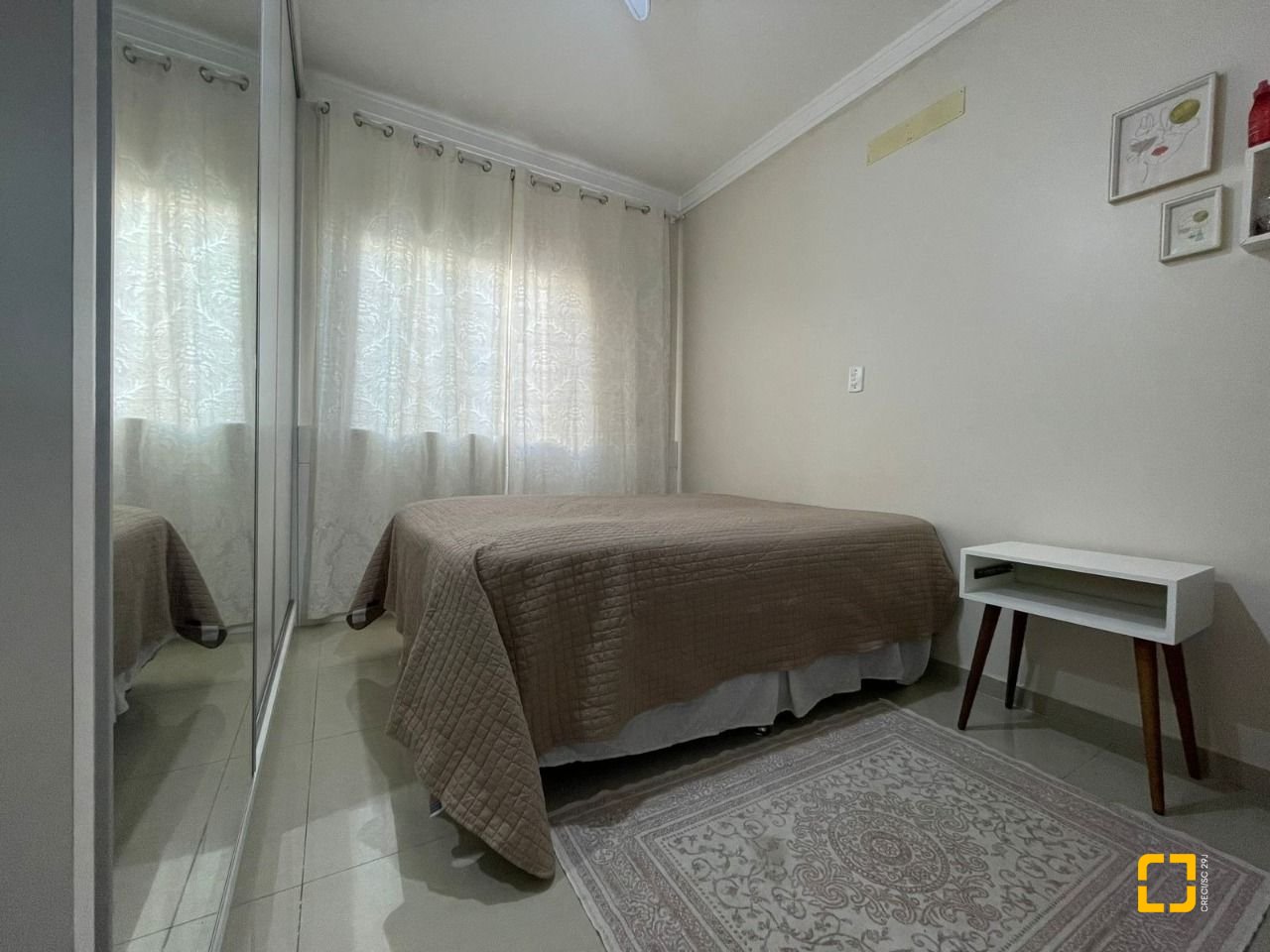 Apartamento com 76m², 4 quartos (sendo 1 suíte), 1 garagem, no bairro Ingleses em Florianópolis