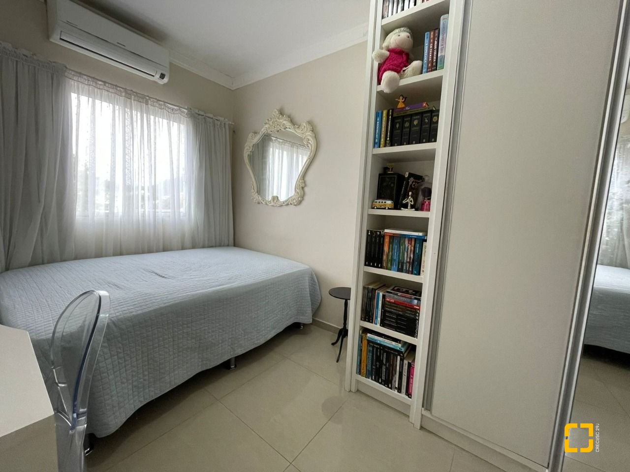 Apartamento com 76m², 4 quartos (sendo 1 suíte), 1 garagem, no bairro Ingleses em Florianópolis
