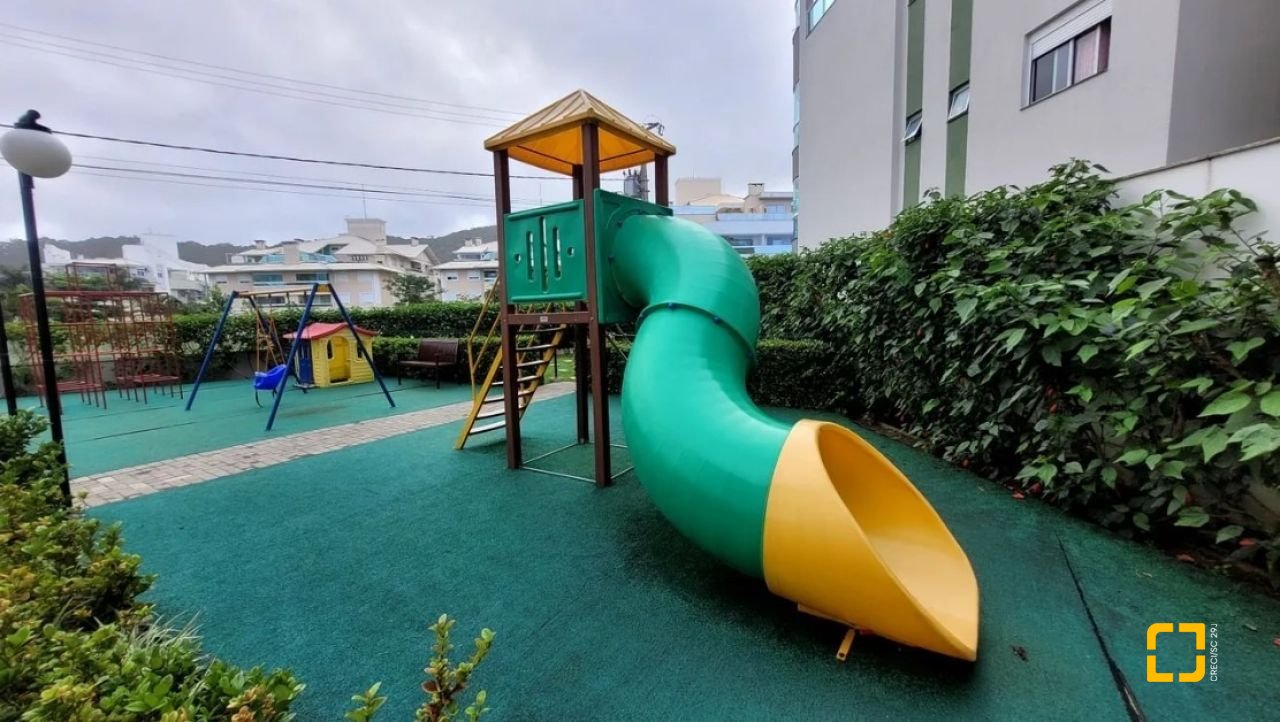 Apartamento com 107m², 4 quartos (sendo 2 suítes), 2 garagens, no bairro Ingleses em Florianópolis