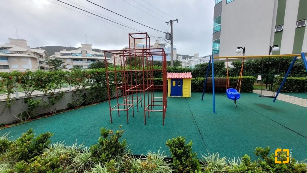 Apartamento com 107m², 4 quartos (sendo 2 suítes), 2 garagens, no bairro Ingleses em Florianópolis