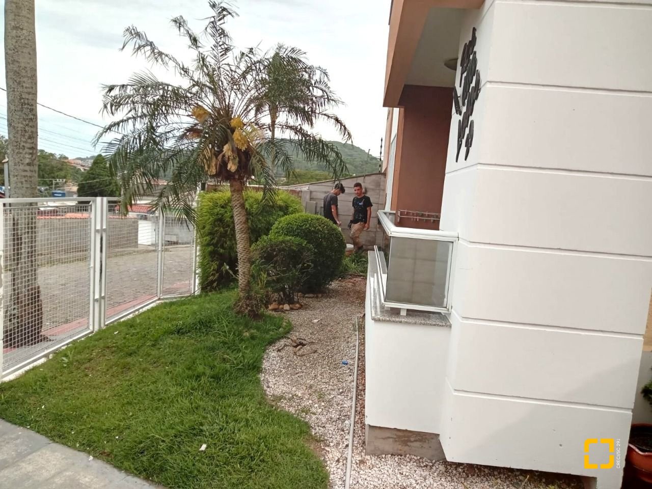 Apartamento com 52m², 2 quartos, 1 garagem, no bairro Potecas em São José