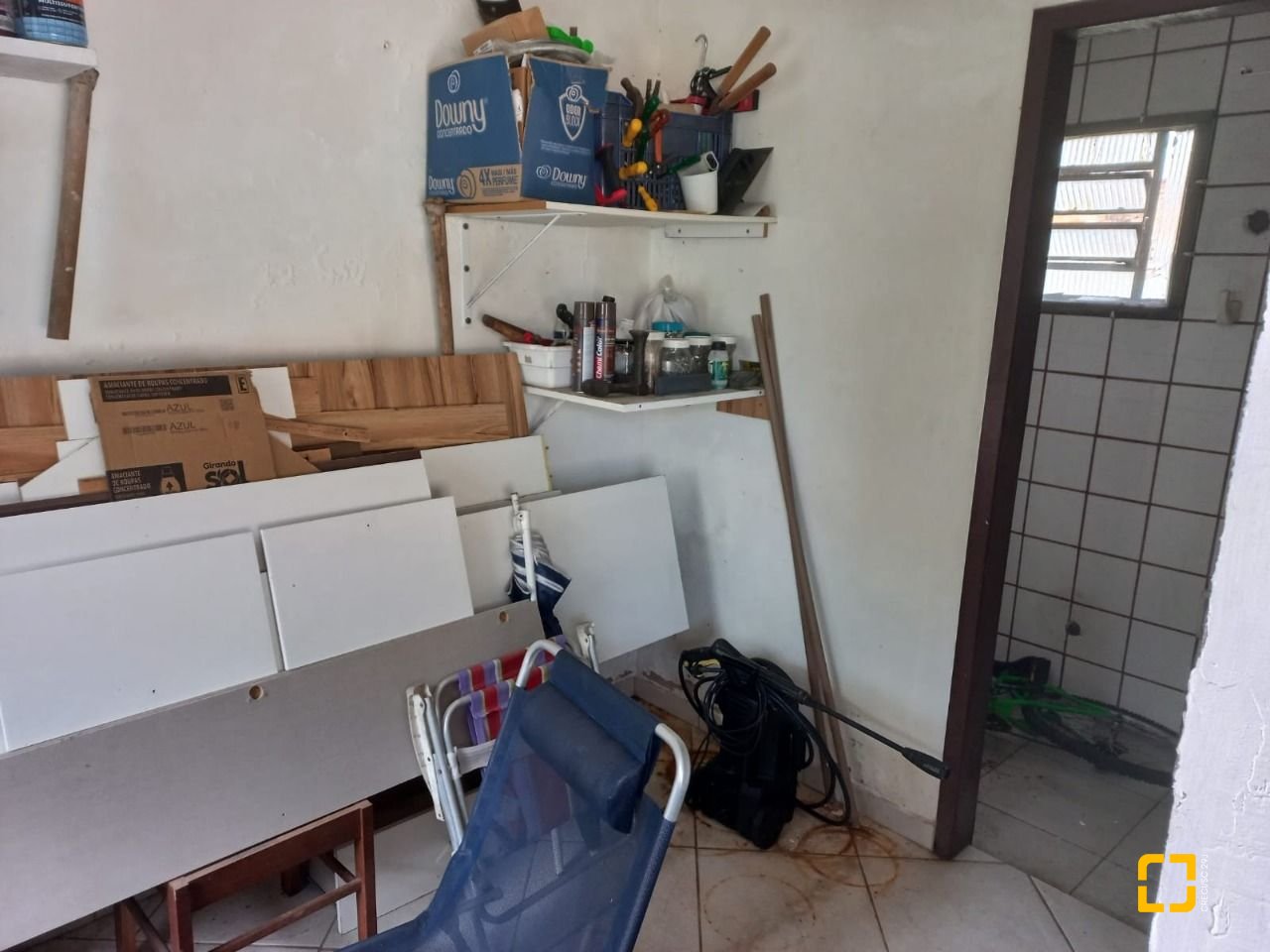 Casa com 197m², 4 quartos (sendo 1 suíte), 3 garagens, no bairro Barreiros em São José