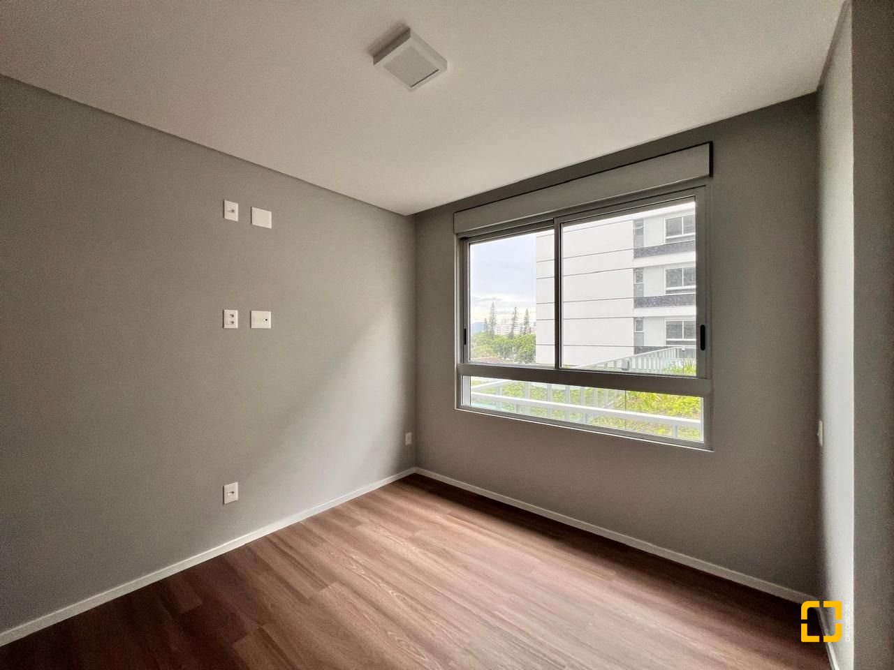 Apartamento com 99m², 4 quartos (sendo 2 suítes), 1 garagem, no bairro Jardim Atlântico em Florianópolis