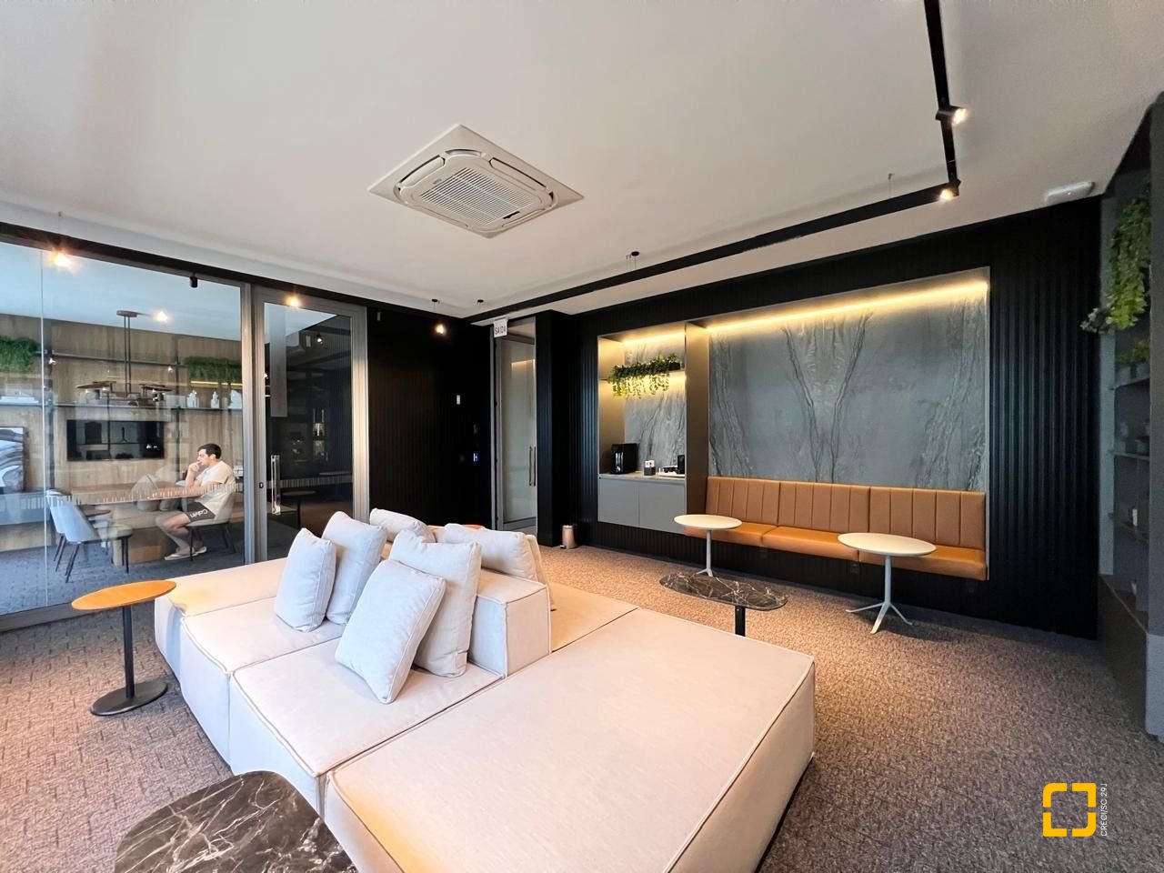 Apartamento com 99m², 4 quartos (sendo 2 suítes), 1 garagem, no bairro Jardim Atlântico em Florianópolis