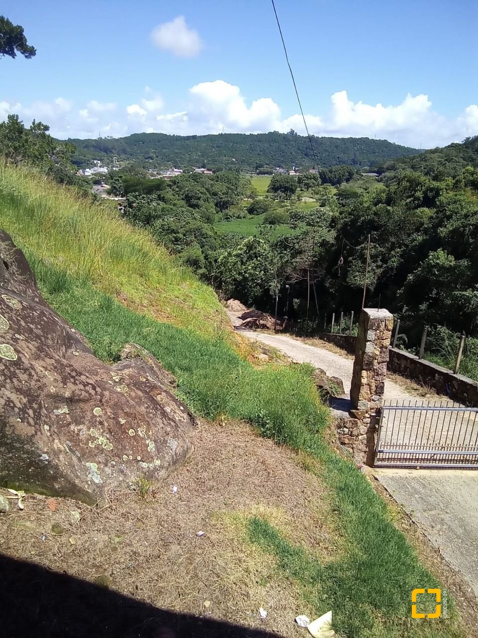 Casa com 150m², 4 quartos, 2 garagens, no bairro Vargem Grande em Florianópolis